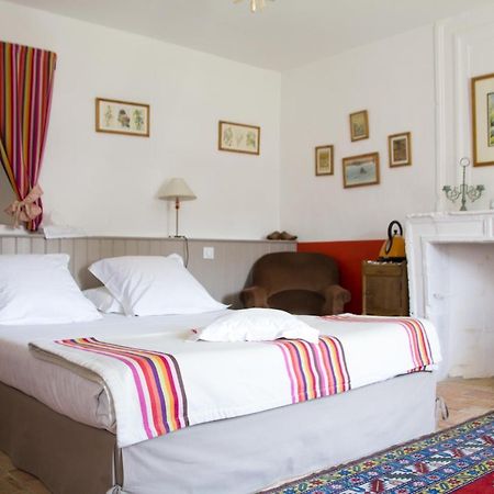 Chateau De L'Oiseliniere Bed & Breakfast Gorges  Eksteriør bilde