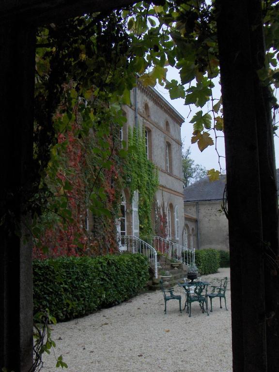 Chateau De L'Oiseliniere Bed & Breakfast Gorges  Eksteriør bilde