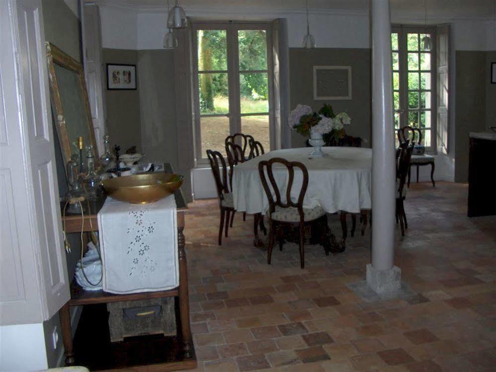 Chateau De L'Oiseliniere Bed & Breakfast Gorges  Eksteriør bilde